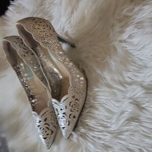 Blue by Betsey Johnson Women's Sb-Elsa  diamond  heels